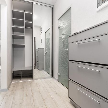 Pearl 44 Apartment With Terrace 敖德萨 外观 照片