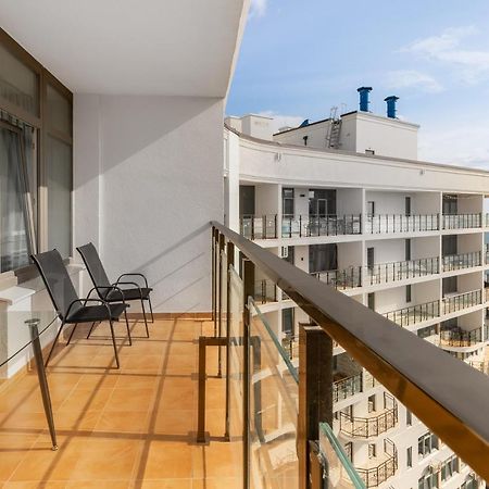 Pearl 44 Apartment With Terrace 敖德萨 外观 照片